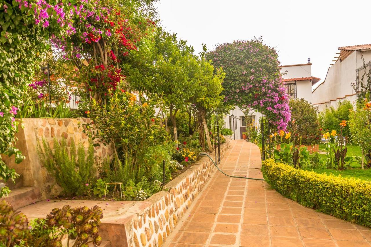El Jardin De Su Merced B&B Sucre Exterior foto