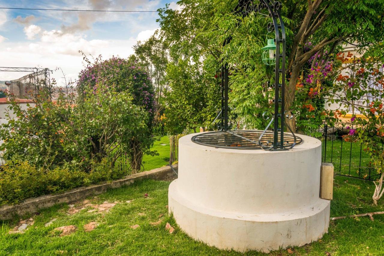 El Jardin De Su Merced B&B Sucre Exterior foto
